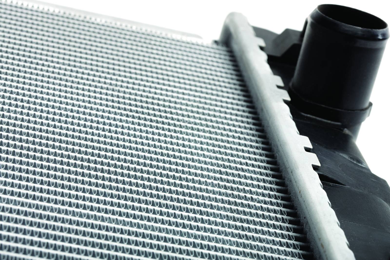 Radiador de alumínio novo para automóvel